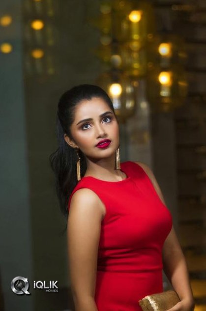 Anupama-Parameswaran